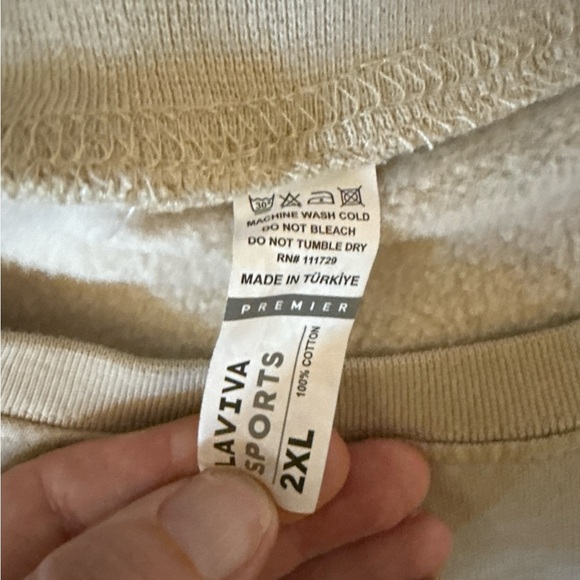 Beige Christmas Sweatshirt 2XL - Picture 5 of 6